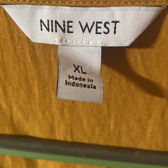 Mustard drop waist top - Picture 3 of 10